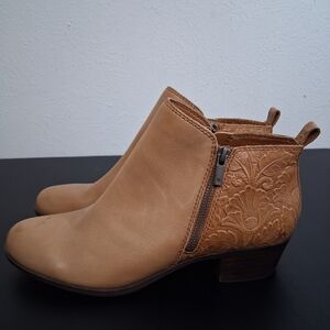 Lucky Brand Embossed Tan Ankle Boots